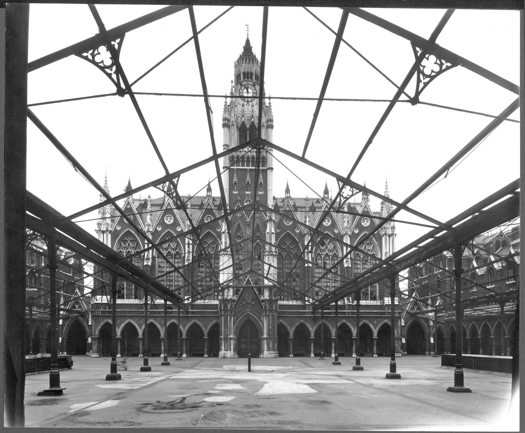 Columbia Gallery Shoreditch, 1946