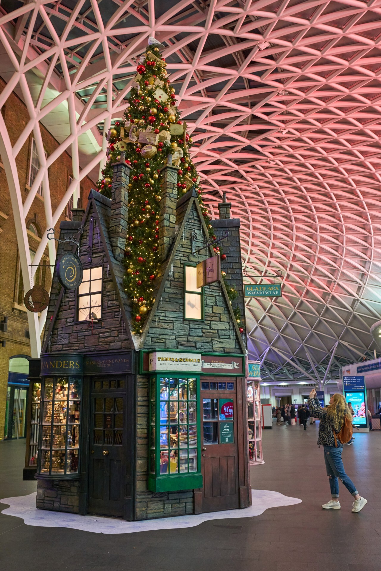 Harry Potter Christmas tree, London