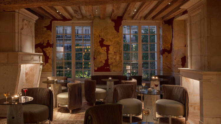 Cravan salle de restaurant