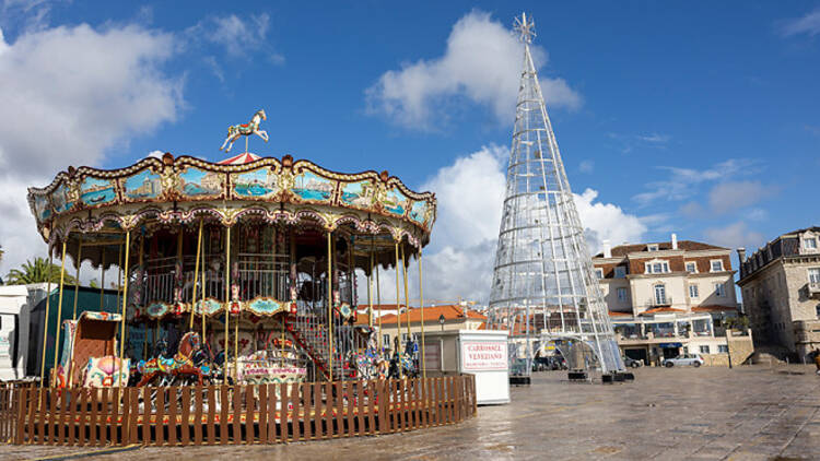 Take a ride on the Venetian Carousel Take a ride on the Venetian Carousel