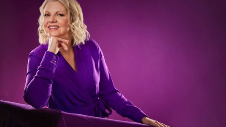 Juhli uutta vuotta romanttisen oopperan ensi-illassa ja oopperatanssiaisissa