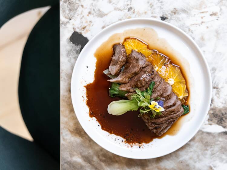 Nesta mercearia gourmet, até o gelado e o cheesecake levam caviar Nesta mercearia gourmet, até o gelado e o cheesecake levam caviar