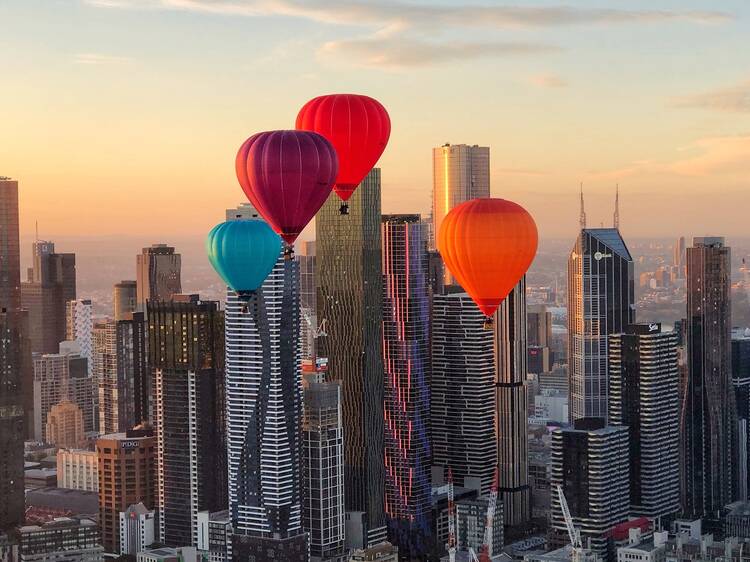 Float up, up and away over Melbourne this Christmas in a hot air balloon Float up, up and away over Melbourne this Christmas in a hot air balloon
