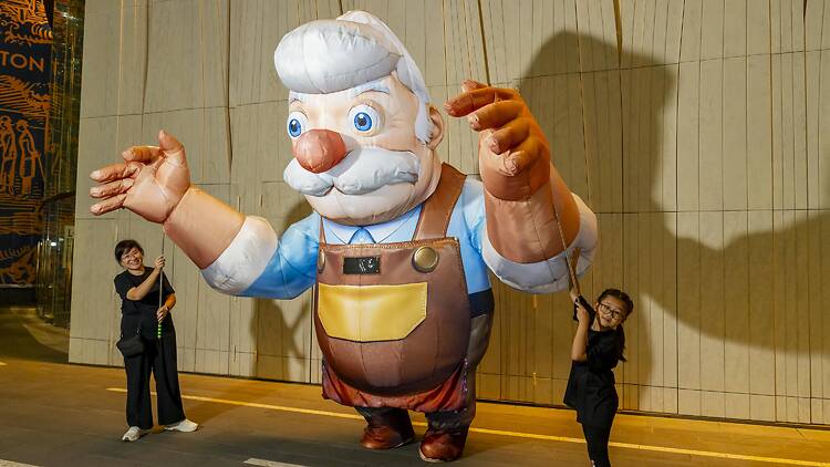 Standard Chartered Arts in the Park Night Parade Standard Chartered Arts in the Park Night Parade