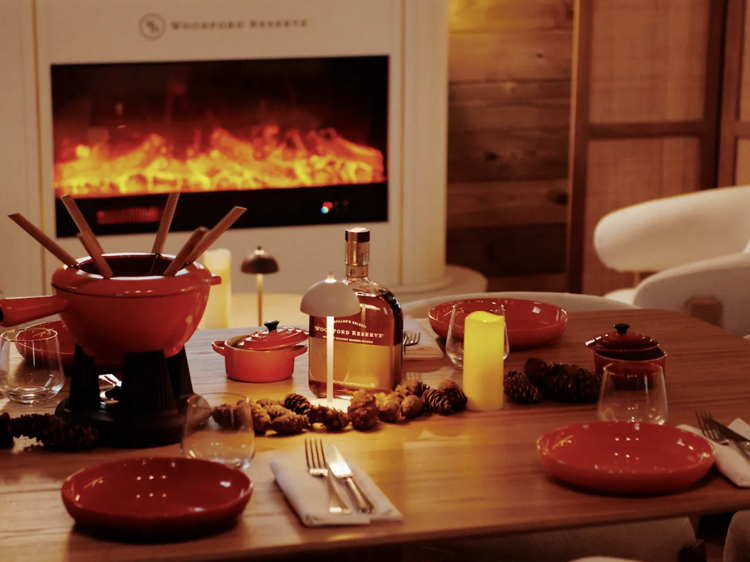 Woodford Reserve installe un chalet pour l’hiver dans la cour de l’hôtel Hoxton Woodford Reserve installe un chalet pour l’hiver dans la cour de l’hôtel Hoxton