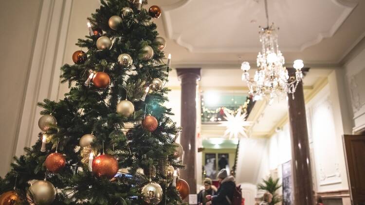 Lumoudu Palatsin joulusta Milavidassa