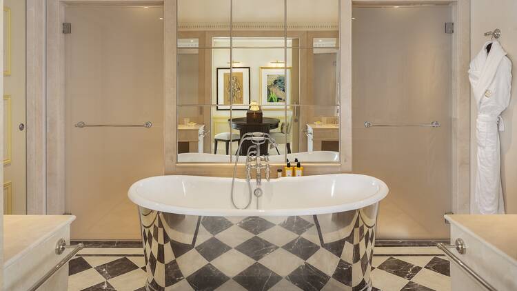 Bathtub in room at Hotel Metropole Monte-Carlo Bathtub in room at Hotel Metropole Monte-Carlo