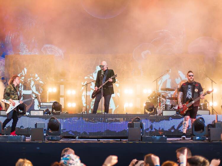 Pogoa Apulannan punk-pikkujouluissa