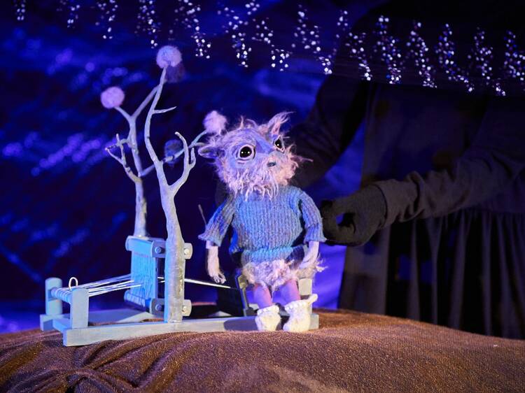 Koe hämärän ihme Työväen Teatterissa