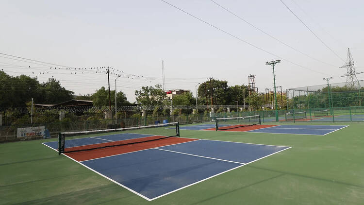 Distirct 9 Distirct 9