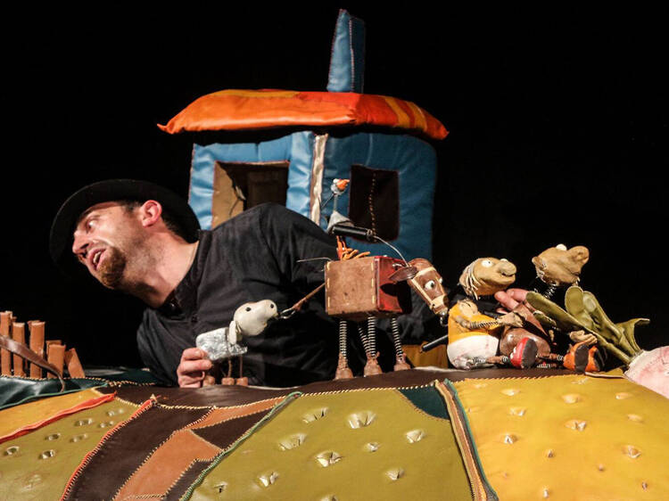 Tentar arrancar um nabo gigante