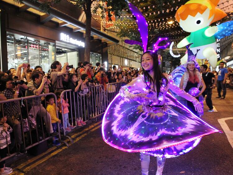 Standard chartered arts in the park night parade