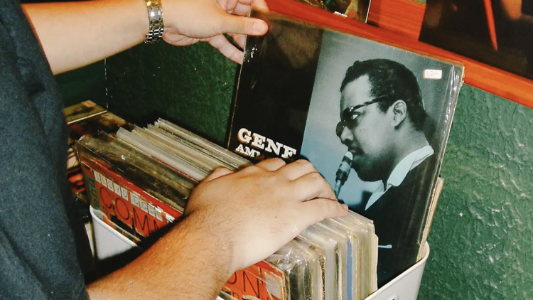 ปล่อยใจไปกับ Vibes สุดเจ๋งในงาน Grooves & Goodies! Format Flea Market