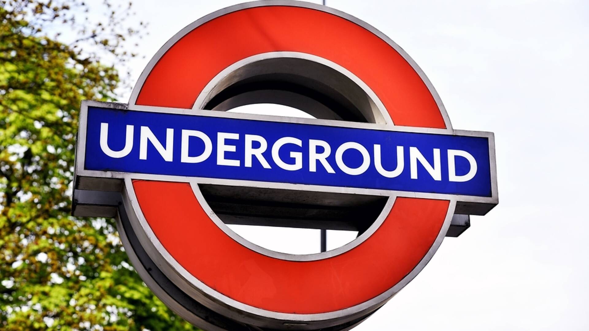London Travel Disruption This Weekend: Full List of Tube And Train ...