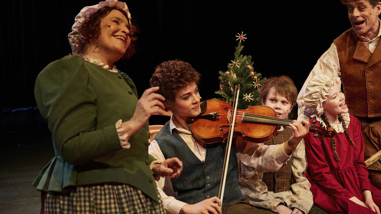 Enjoy a festive theatre outing with ‘A Christmas Carol’