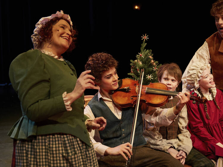 Enjoy a festive theatre outing with ‘A Christmas Carol’