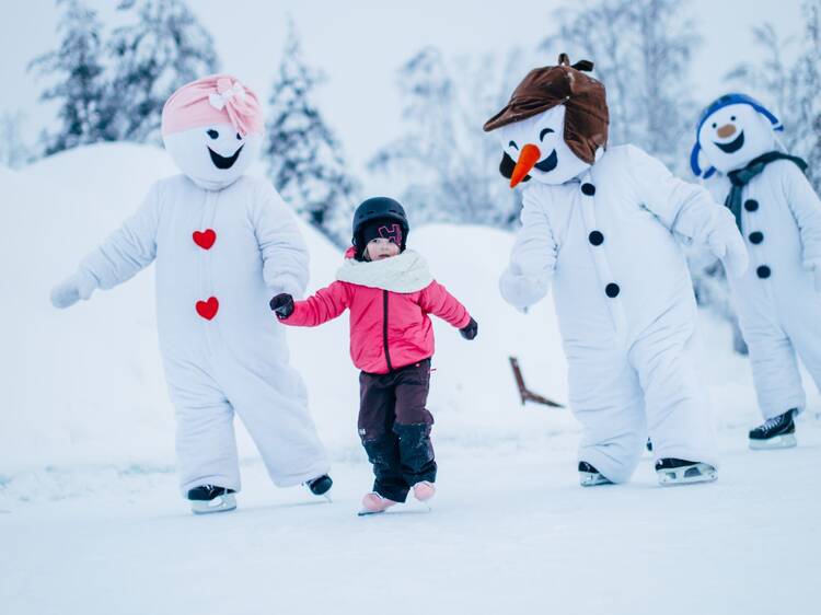 Dance with Snowmen at Snowman World
