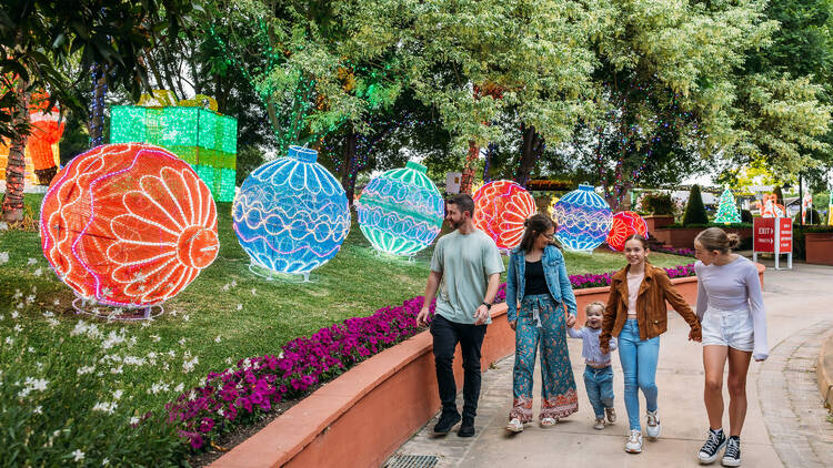 Hunter Valley Gardens Christmas Lights Spectacular Hunter Valley Gardens Christmas Lights Spectacular