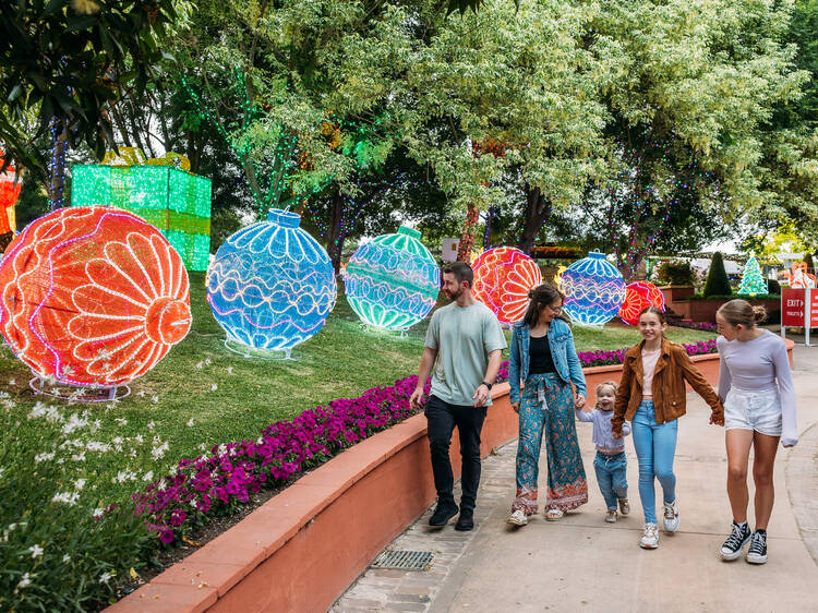 Hunter Valley Gardens Christmas Lights Spectacular Hunter Valley Gardens Christmas Lights Spectacular