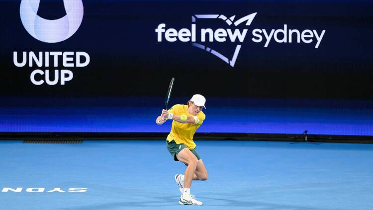 UNITED CUP SYDNEY Alex de Minaur (AUS) in action during the Group F match between Australia and Argentina at Ken Rosewall Arena in Sydney on Saturday, December 28, 2024