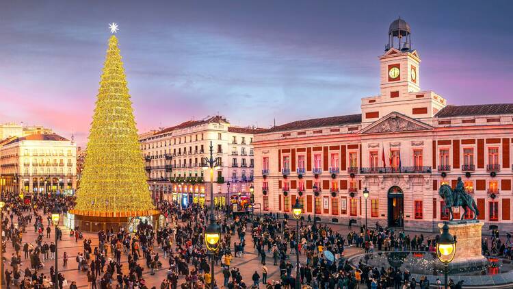 Navidad en la Puerta del Sol. Shutterstock
