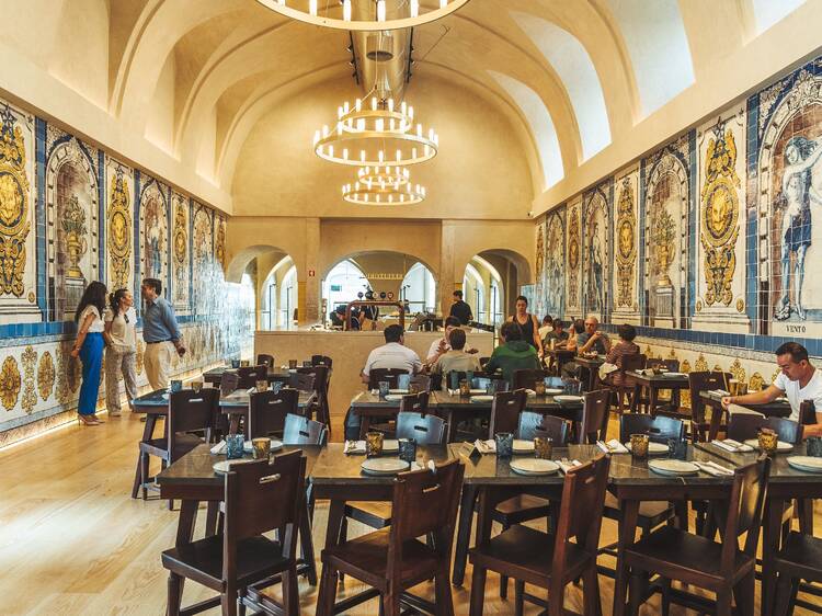 Do Foxtrot à Cervejaria Trindade, Lisboa reconhece mais oito Lojas com História