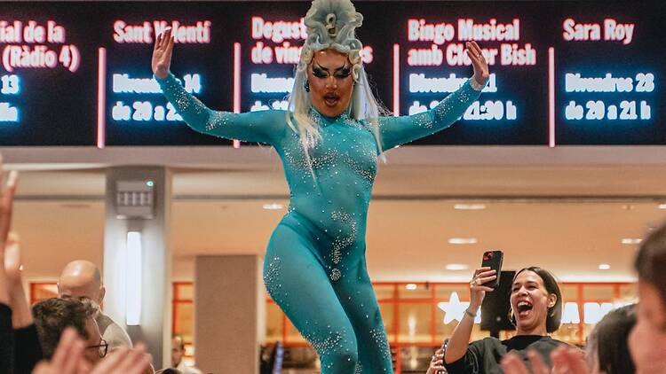 Bingos musicals davant del mar