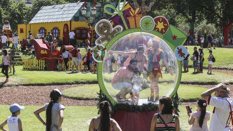 Parque Navideño en Plaza Sicilia