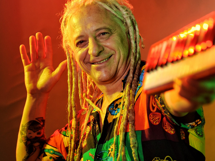 Los Auténticos Decadentes recuerdan sus primeros pasos en México