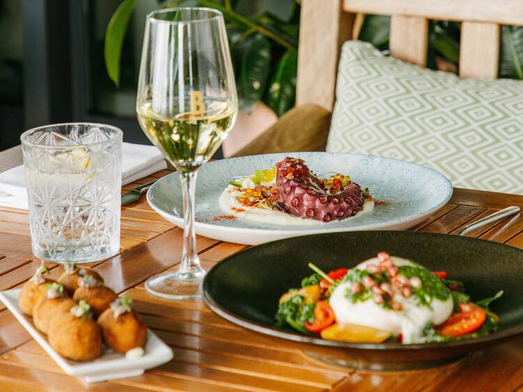 ME Terramar: Navidad con sol y mar en el bonito pueblo de Sitges