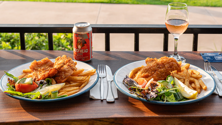 Fin & Tonic Fin & Tonic