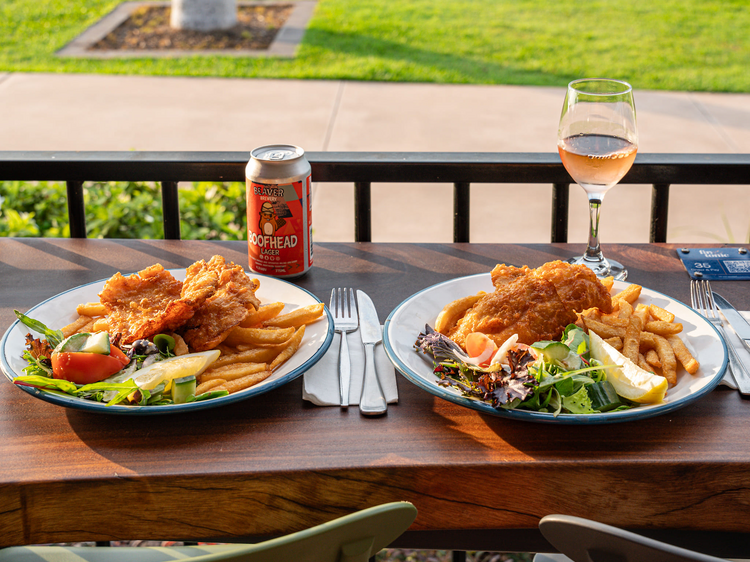 Fin & Tonic Fin & Tonic