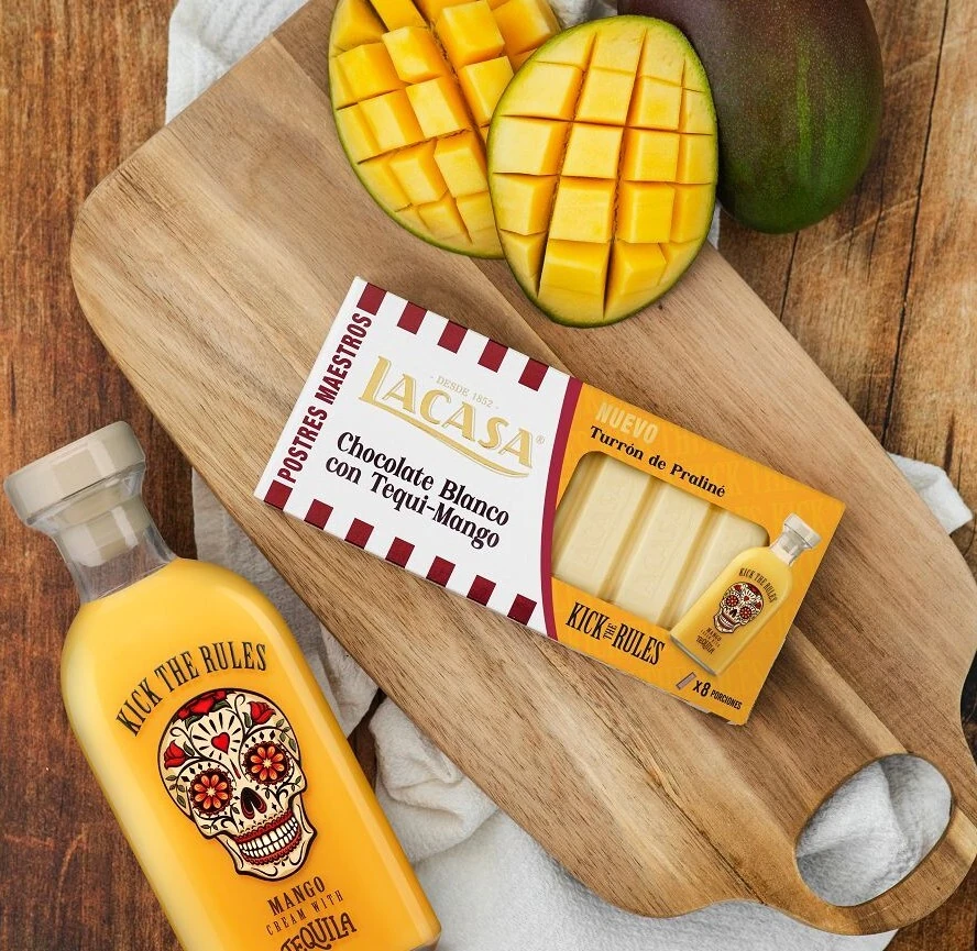 Turr&oacute;n de Chocolate blanco con Tequi-mango. Lacasa