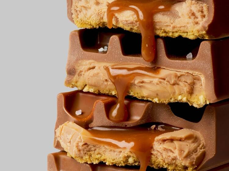 De pollo frito, panettone o jamón serrano: los turrones más locos para sorprender esta Navidad De pollo frito, panettone o jamón serrano: los turrones más locos para sorprender esta Navidad