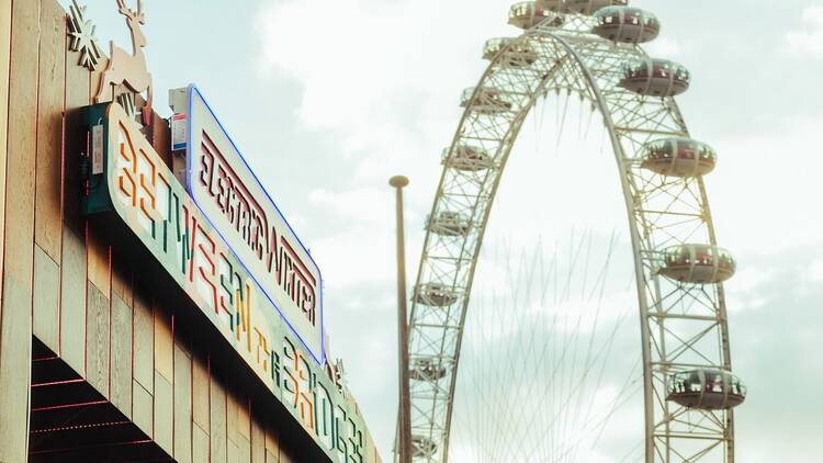 Between the Bridges, London Between the Bridges, London