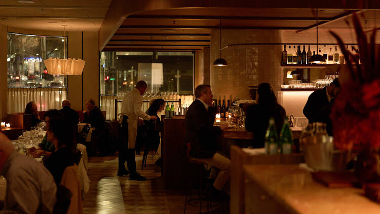 Harriot The bar and dining room of Harriot.