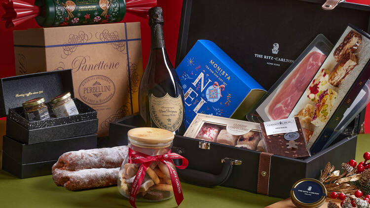 The Ritz-Carlton Hong Kong The Ritz-Carlton Hong Kong