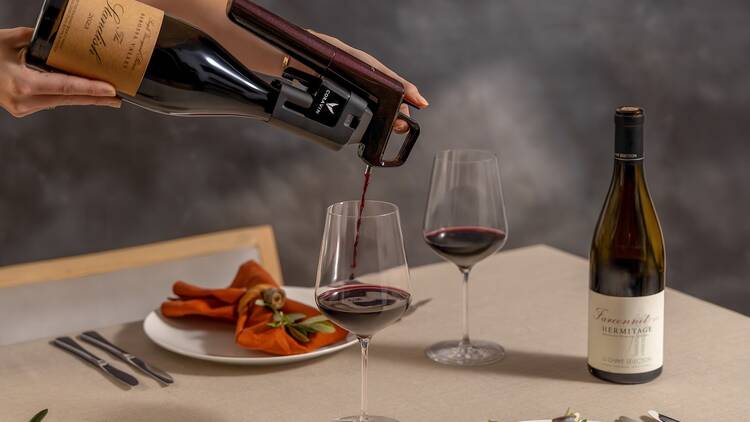 Coravin：推出限量版「埃米塔日紅」取酒器