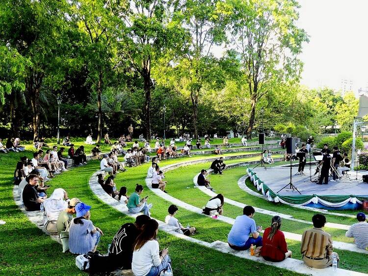 U2, Hozier, Westlife: Irish bangers get an orchestral makeover in Benjakitti Park