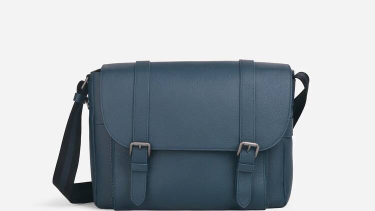 Atlas Urban Messenger from Faire Collective Atlas Urban Messenger from Faire Collective