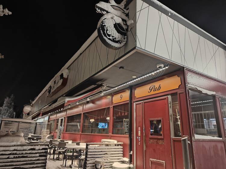 Party at the Shadow Independence Day at Pub Sarvi