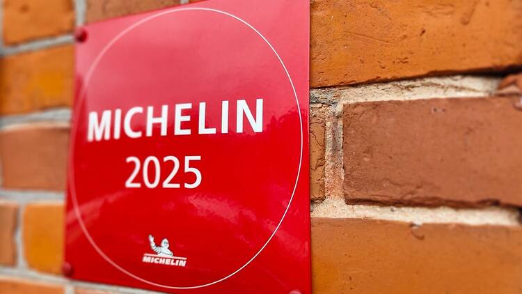 Michelin sign at a restaurant