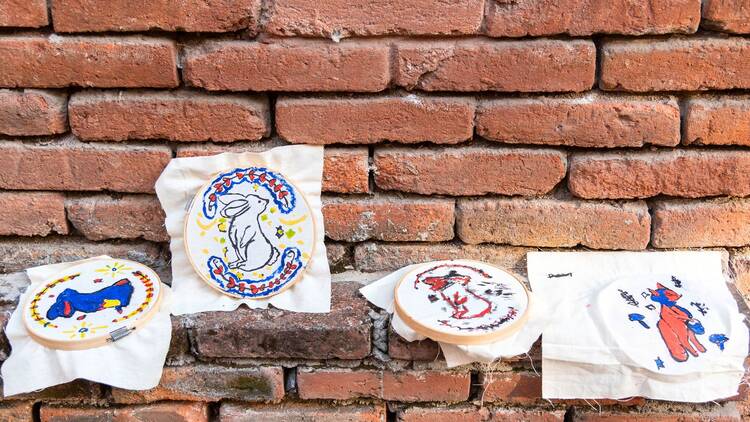 Bastidores en Bazar cultural navideño Mi Valedor