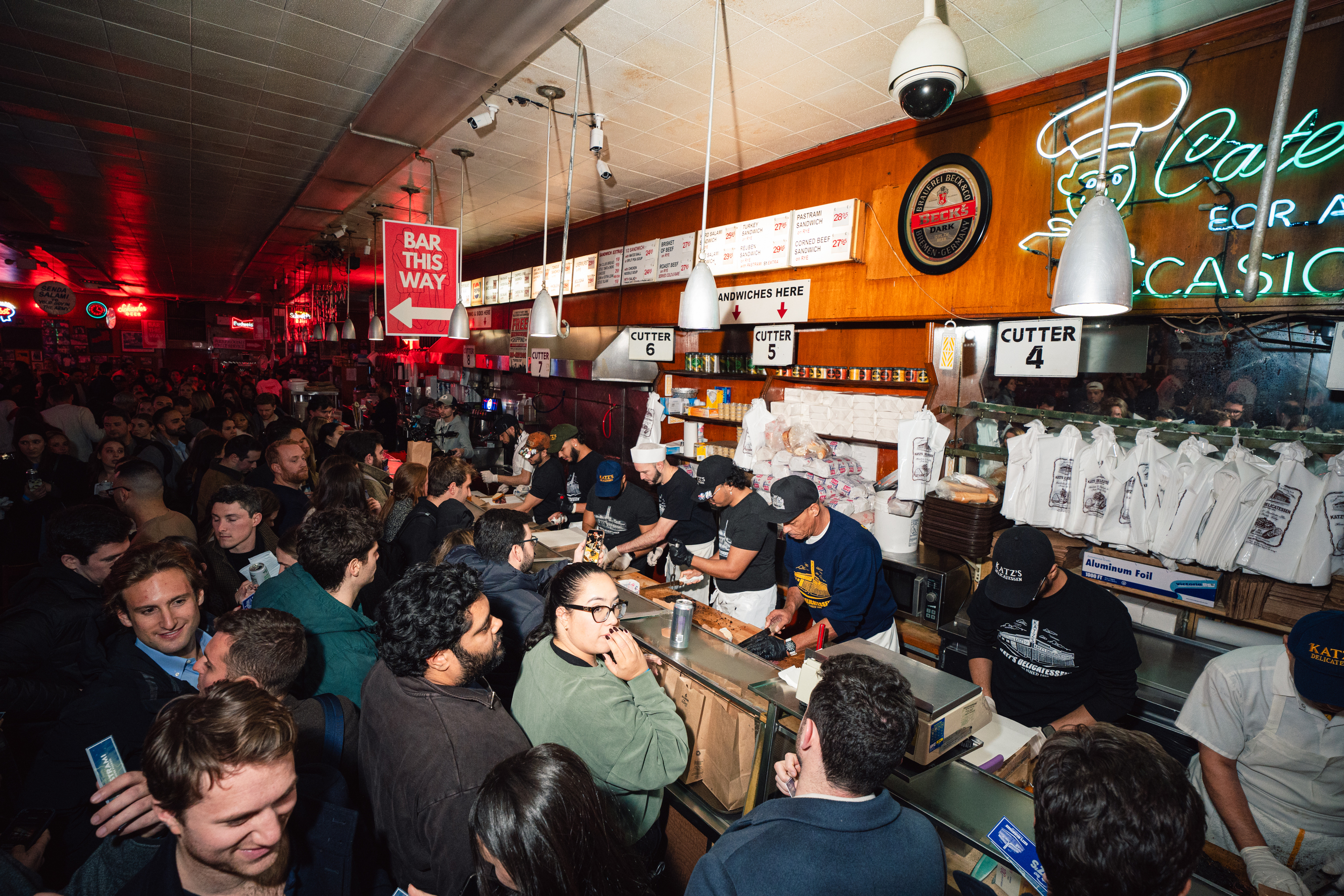 A five-night comedy tour is taking over Zabar’s, Veselka, Economy Candy and more this January