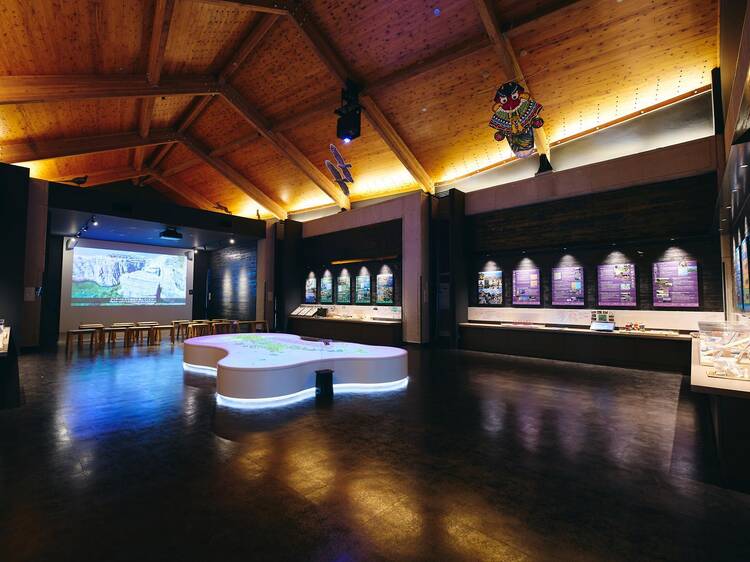 Get a hang of the island’s geo-history