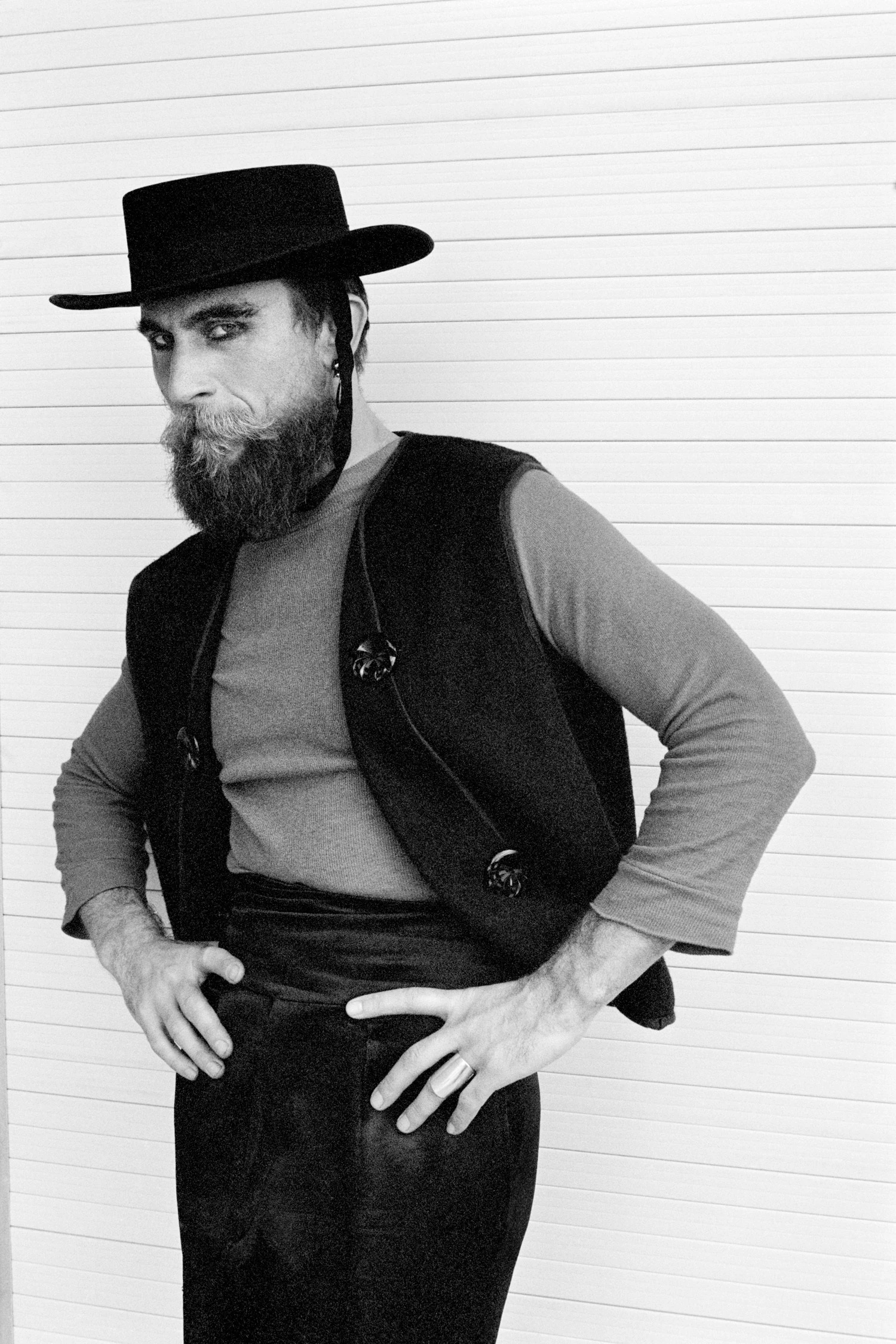 Ant&oacute;nio Varia&ccedil;&otilde;es