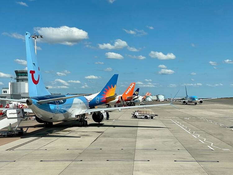 The regional UK airport that is getting a massive ÂŁ60 million makeover â with a new âspeakeasy barâ The regional UK airport that is getting a massive ÂŁ60 million makeover â with a new âspeakeasy barâ