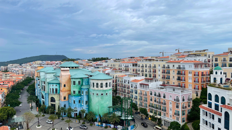 Sunset Town Phu Quoc