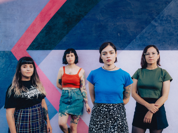 Tienes que escuchar a esta banda de mujeres: Fin del Mundo