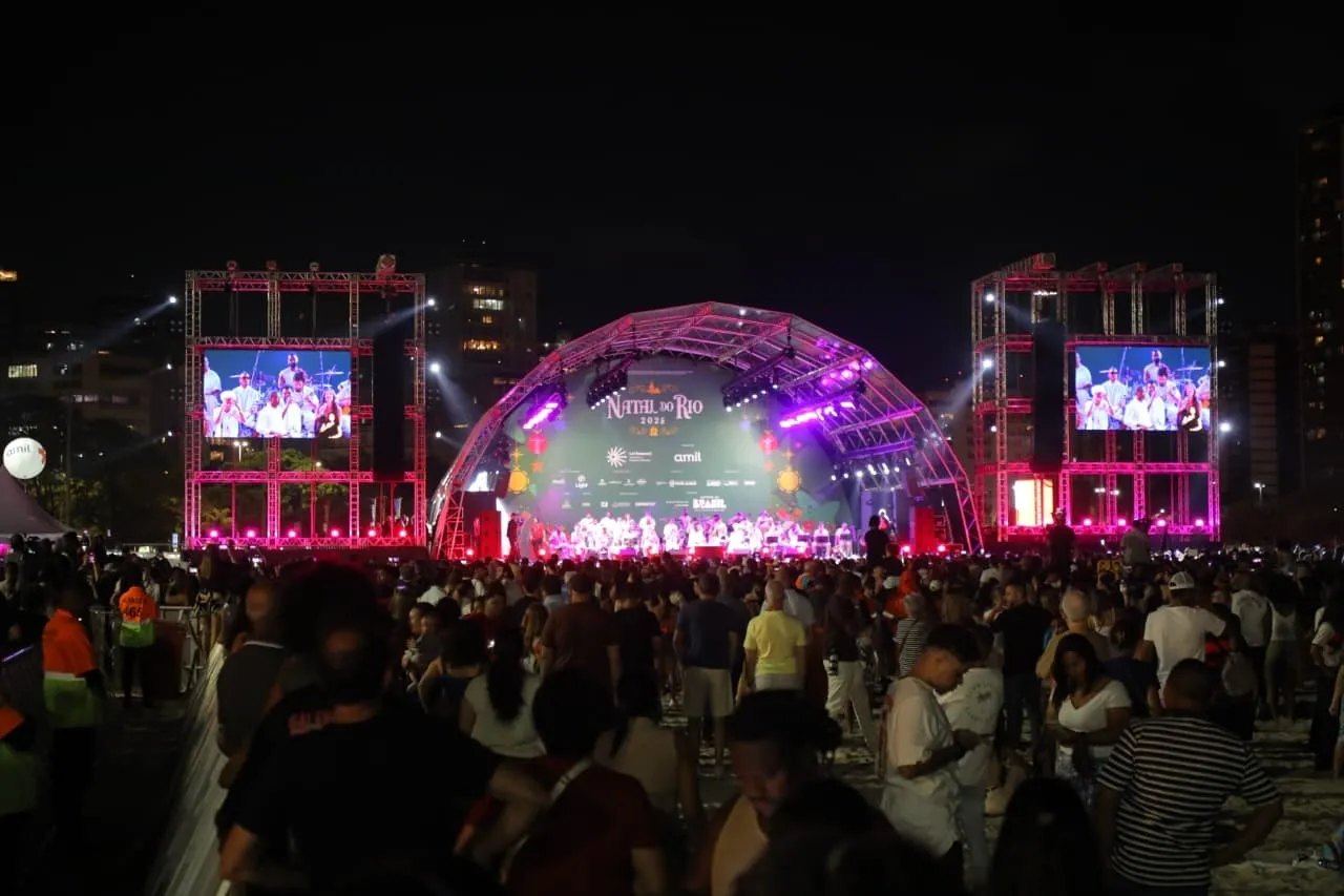 Palco tem shows gratuitos